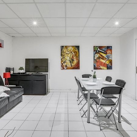 Triplex In Boulevard De Magenta By Guestready Paris Exterior photo
