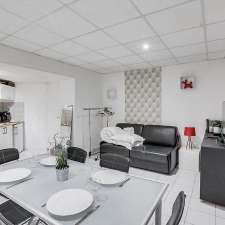 Triplex In Boulevard De Magenta By Guestready Paris Exterior photo